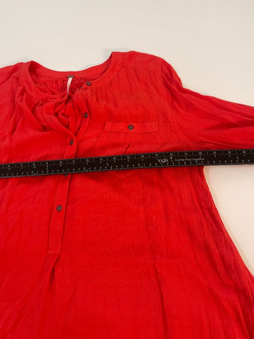 Free People Red Crinkle Rayon Tunic Blouse Size M - Picture 4 of 8